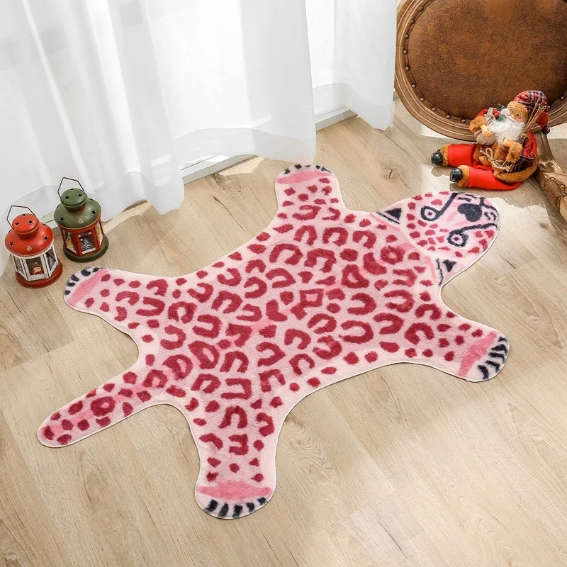 VIKAMA 핑크 레오파드 프린트 불규칙한 모양의 러그 - Cowhide Rug Faux 리뷰 및 가격